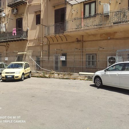 Casa Varco Santa Lucia Palermo Exteriör bild